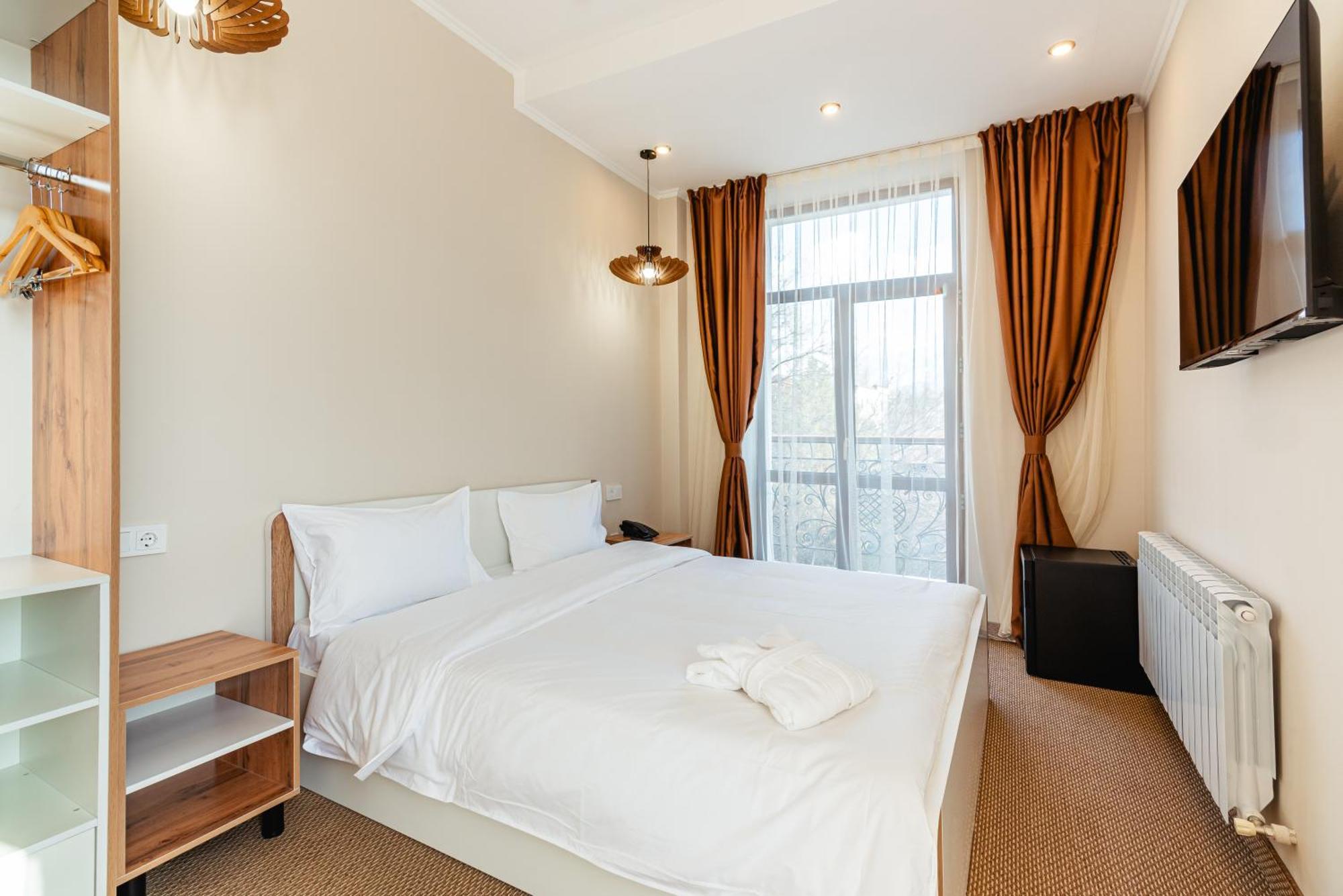 Aykun Hotel อัลมาตี ภายนอก รูปภาพ